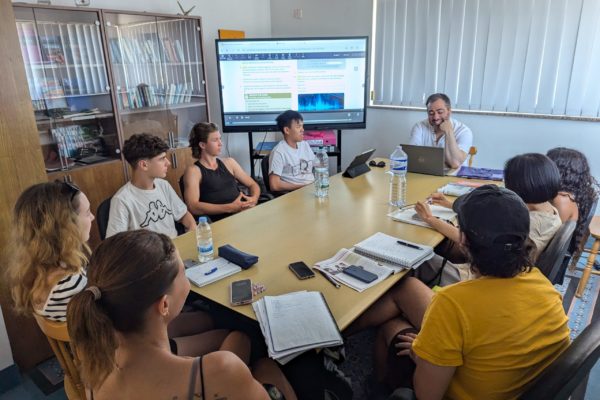 Adult-GSE-programmes-Gateway-Malta-General-English-course Adult-GSE-programmes-Gateway-Malta-General-English-course